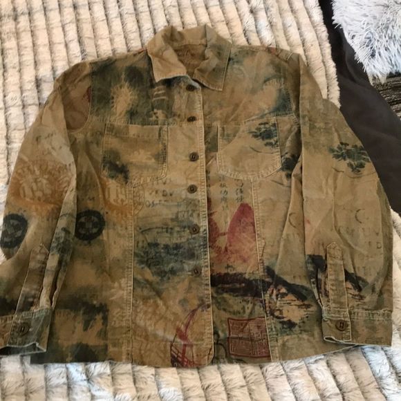 Super cute corduroy button down shirt - Picture 1 of 6